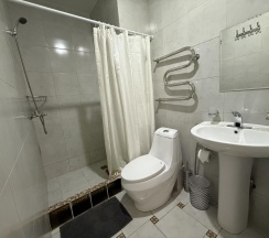 4-местная комната делюкс с балконом в Отдых.23