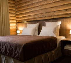 Номер делюкс с 1 двуспальной кроватью в срубе в Таурух