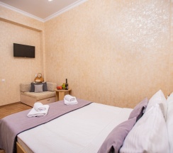 Стандарт 3-местный с двуспальной кроватью и балконом в Джульетта