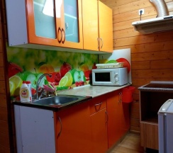 Трёхместная студия с балконом в У реки