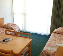 Четырёхместные апартаменты c 1 комнатой в Sunny Day Club Hotel