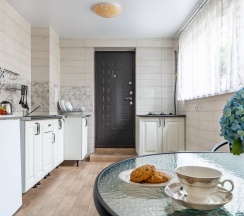 Апартаменты с 2 комнатами в Прованс