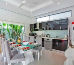 Вилла в Isawan 2BR Salt Pool Villa in Baannaraya