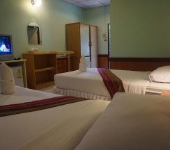 Двухместный номер Standard 2 отдельные кровати в C & C Resort Nangrong