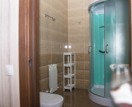 Полулюкс в Леон