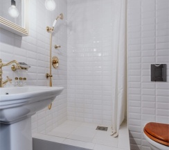 Стандарт двухместный улучшенный в GOLD 1905 Boutique Hotel