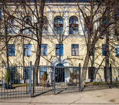 Квартира в Апартаменты на Аллея Первой Маевки 15/1