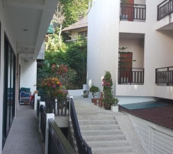 Двухместный номер Deluxe двуспальная кровать в Отель Kata Beachwalk