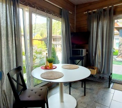 Дом с баней и мангальной зоной в Manzerok house