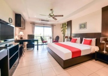 Двухместный номер Deluxe двуспальная кровать в M Place Pattaya