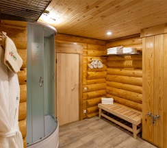 Большой коттедж с баней в Art hotel Nring