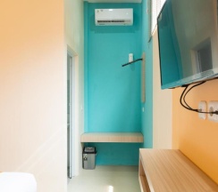 Двухместный номер Economy двуспальная кровать в Sans Hotel Bubulak Bogor
