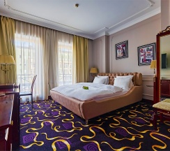 Делюкс с балконом в The Rooms Boutique Hotel