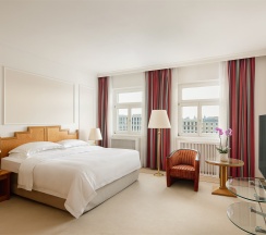 Люкс «Представительский» в Балчуг Кемпински Москва