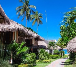 Двухместное бунгало рядом с пляжем двуспальная кровать в Satun Dive Resort