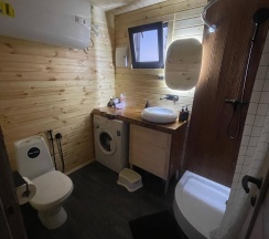 Коттедж улучшенный в Береговой Дом