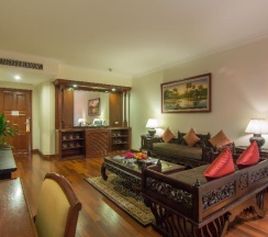 Двухместный номер Standard c 1 комнатой двуспальная кровать в Angkor Palace Resort & Spa