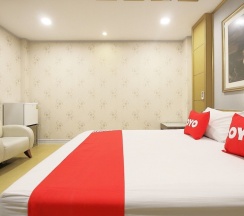 Номер Deluxe в OYO 1002 Pinklao Resort