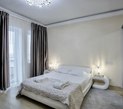 Двухместные апартаменты 9 с кухней с видом на море двуспальная кровать в Exclusive Hotel&Apartments