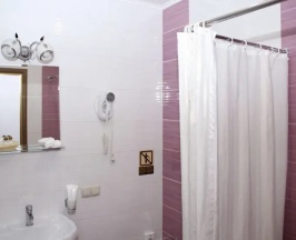 Двухместный номер Стандарт с панорамным видом двуспальная кровать в Hotel De Paris