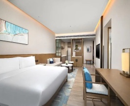Двухместный люкс (2 отдельные кровати) в Holiday Inn & Suites Sanya Yalong Bay