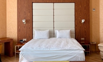 DIANA  в Malakhovka Palace