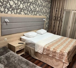 Трехместный номер в Грандамир