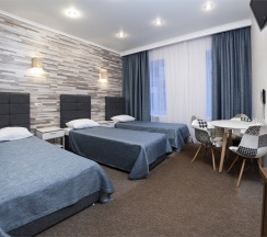 Трехместный номер с тремя раздельными кроватями в Шале де Прованс