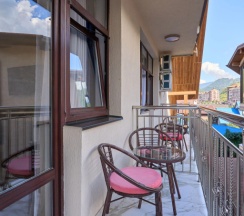 Двухместный номер Комфорт с балконом двуспальная кровать в Астра де Роза