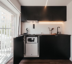 Двухуровневая студия с отдельным входом в Greenfeel