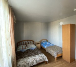 Трехместный номер в Ярд