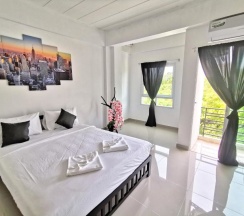 Вилла с 5 комнатами в Thai Orange Villas