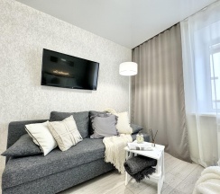 1-комнатные апартаменты студия №232 в Hugge Place