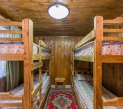 Коттедж Superior с красивым видом из окна в Раш