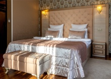 Junior Suite River view в Hotel Villa MARALIS