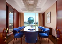 Люкс Presidential в Hilton Astana