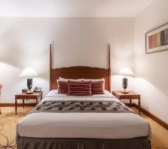 Двухместный люкс Executive двуспальная кровать в Century Park Hotel