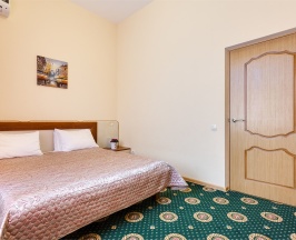 Делюкс DBL в Home room на Мирном