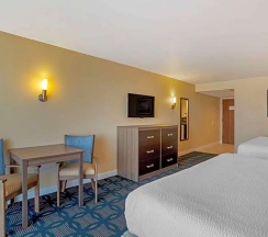 Двухместный номер Standard с балконом 2 отдельные кровати в Best Western Plus Ocean City