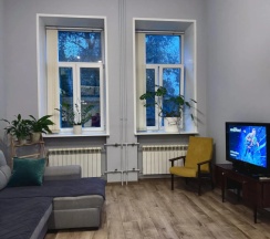 Четырёхместные апартаменты c 1 комнатой в Квартира Cтудия Лофт Двухуровневая Yarapartments