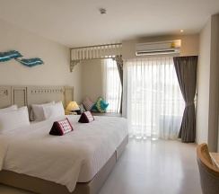 Двухместный номер Deluxe с видом на город двуспальная кровать в Panphuree Residence