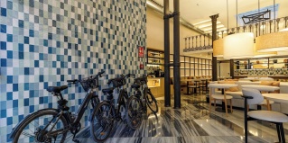 Валенсия: Отель Petit Palace Plaza de la Reina Hotel