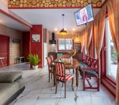 Коттедж《Чили》с сауной и купелью "Фурако" (расположен в Логиново) в Сканди хаус