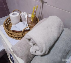 Апартаменты с балконом и с красивым видом из окна в Квартира Апартаменты Волжск
