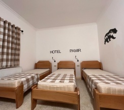 Трехместный номер в Pamir