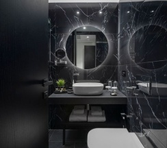 Двухместный номер Comfort с балконом двуспальная кровать в No15 Ermou Hotel