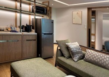 Трёхместный люкс Executive в HOMM Sukhumvit34 Bangkok by Banyan Tree Group