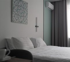 Супериор с 1 двухместной кроватью в Нефть