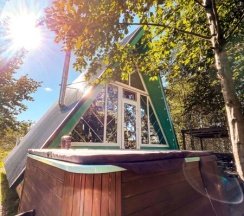 Мятный дом в А у реки