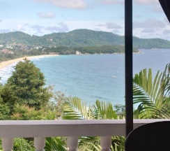 Номер Deluxe рядом с пляжем в On The Hill Karon Resort